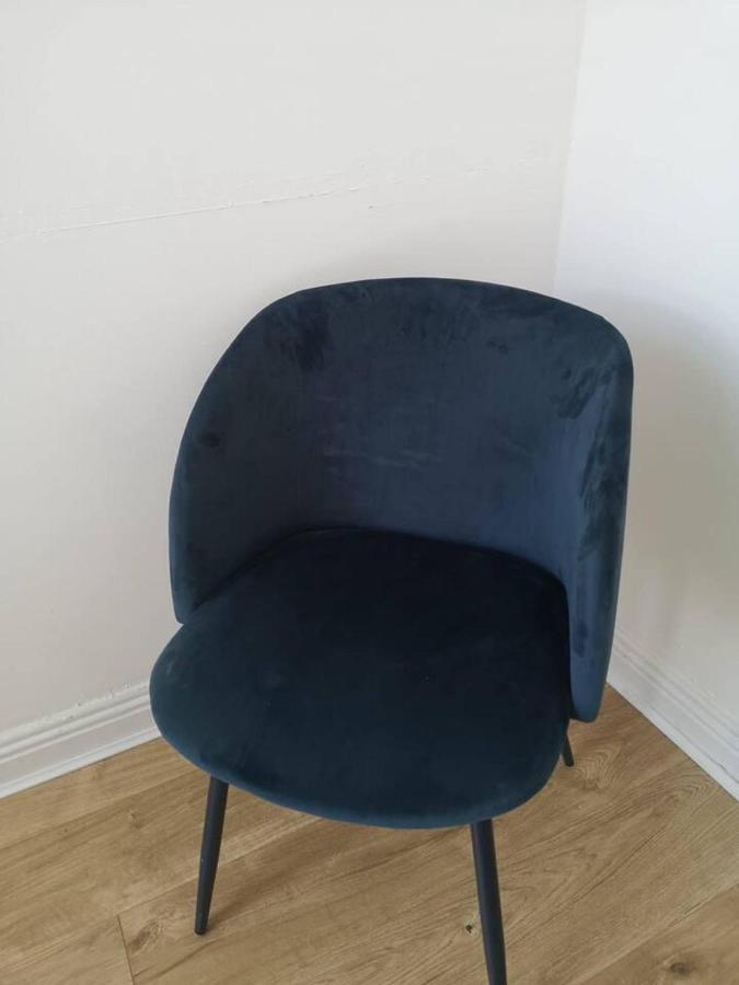 Apartment Perfect - Close To The Train Station
